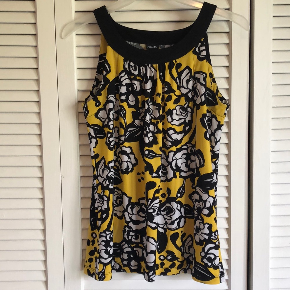 Black and yellow flower print